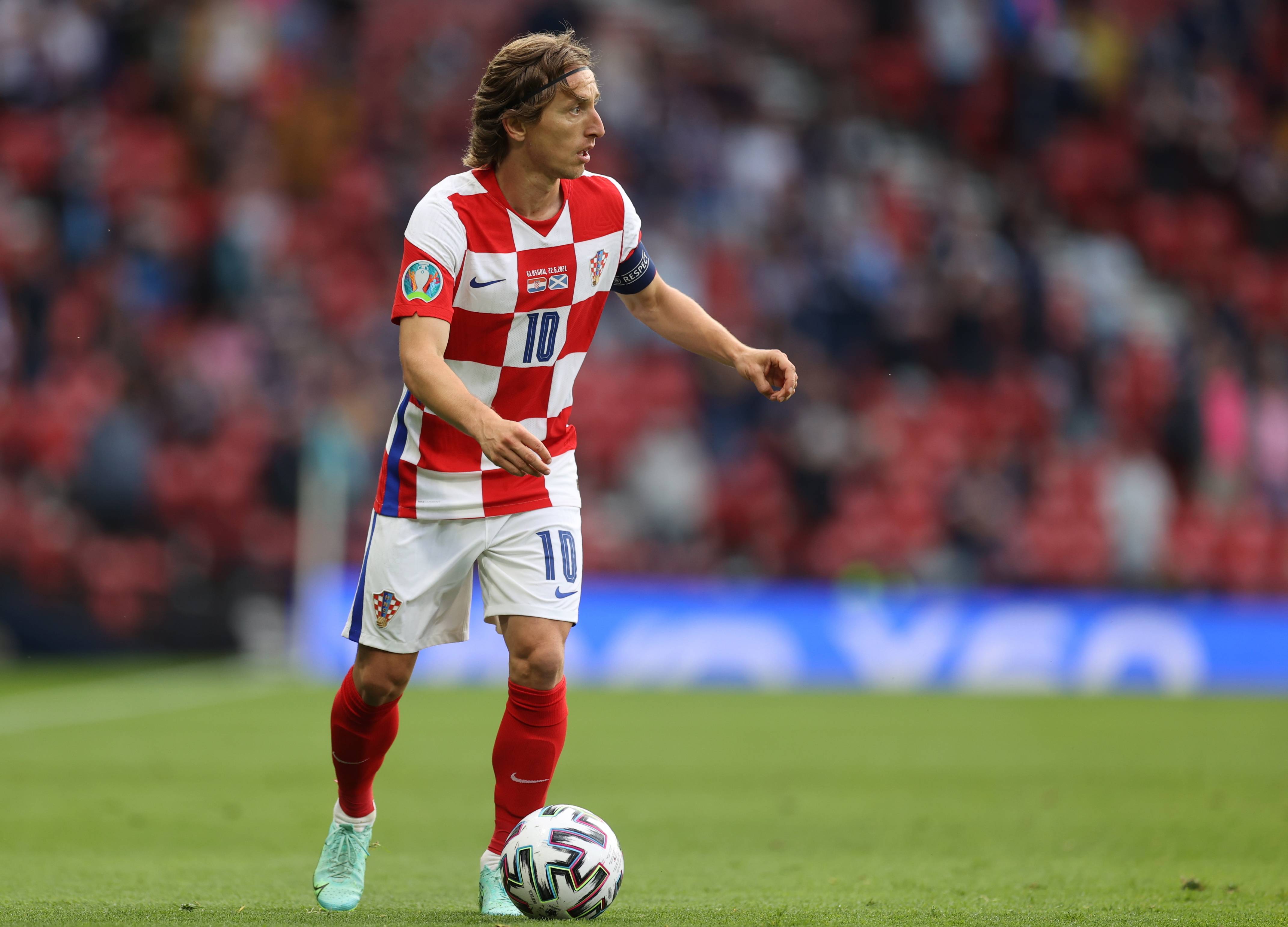 英媒：卡里克治下曼联将踢4231 他的固执不输阿莫林